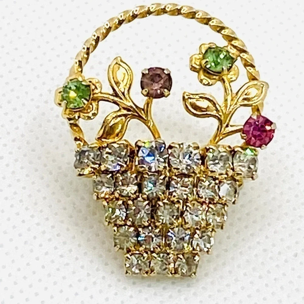 Brooch Rhinestones Basket of Flowers VTG Gold Tone